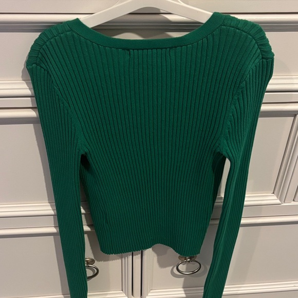 H&M Green Ribbed Women's Sweater - Picture 2 of 5